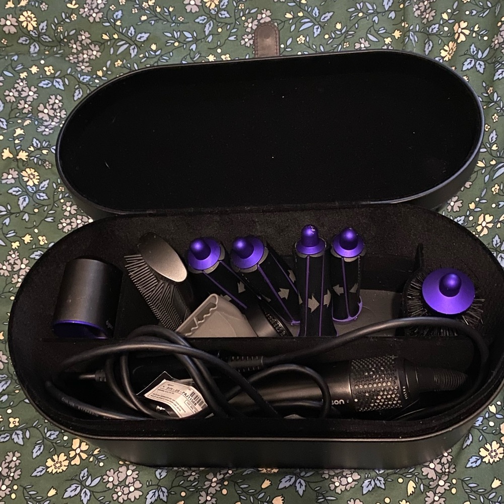 Limited / special edition Dyson Dryer Airwrap Curl Wave Smooth Dyson Complete